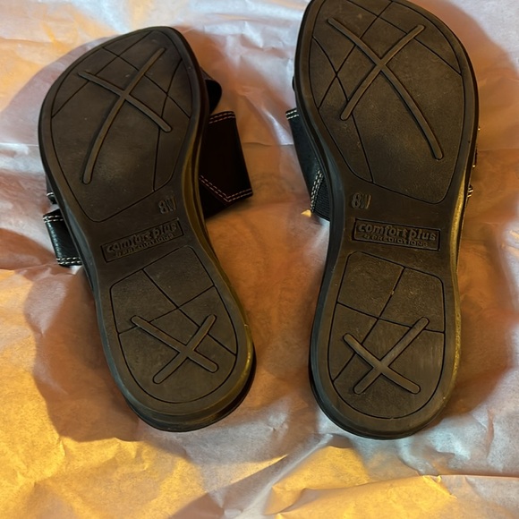 Black strappy sandals with buckle 8W - Picture 2 of 3